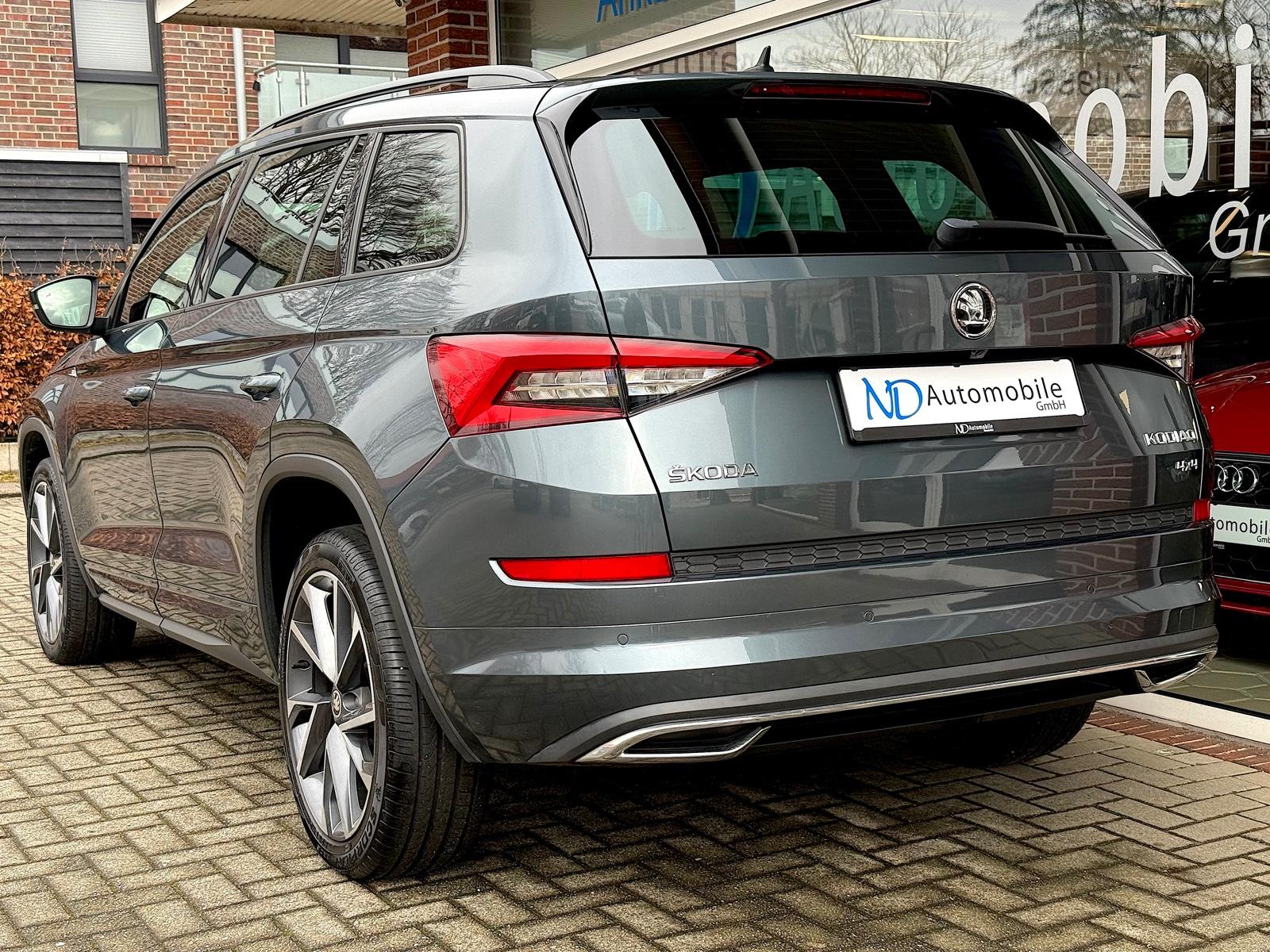 Skoda Kodiaq Sportline 4x4 Standheiz Pano 360° AHK ACC