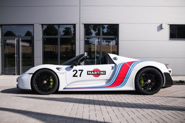 Porsche 918 Spyder Weissach-Lift-Burmester-Service neu