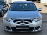 Honda Accord Lim.*AUTOMATIK* - Honda Accord mit Benzin-Antrieb: Automatik