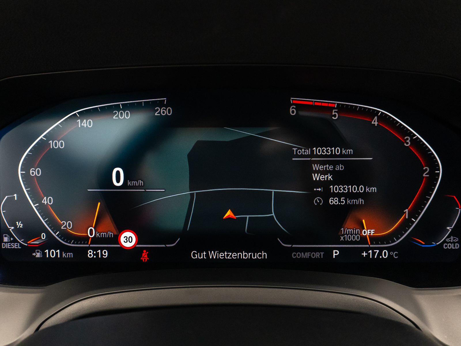 Fahrzeugabbildung BMW 330d xD Sport Line Kamera Lenkrhzg HUD DAB H/K