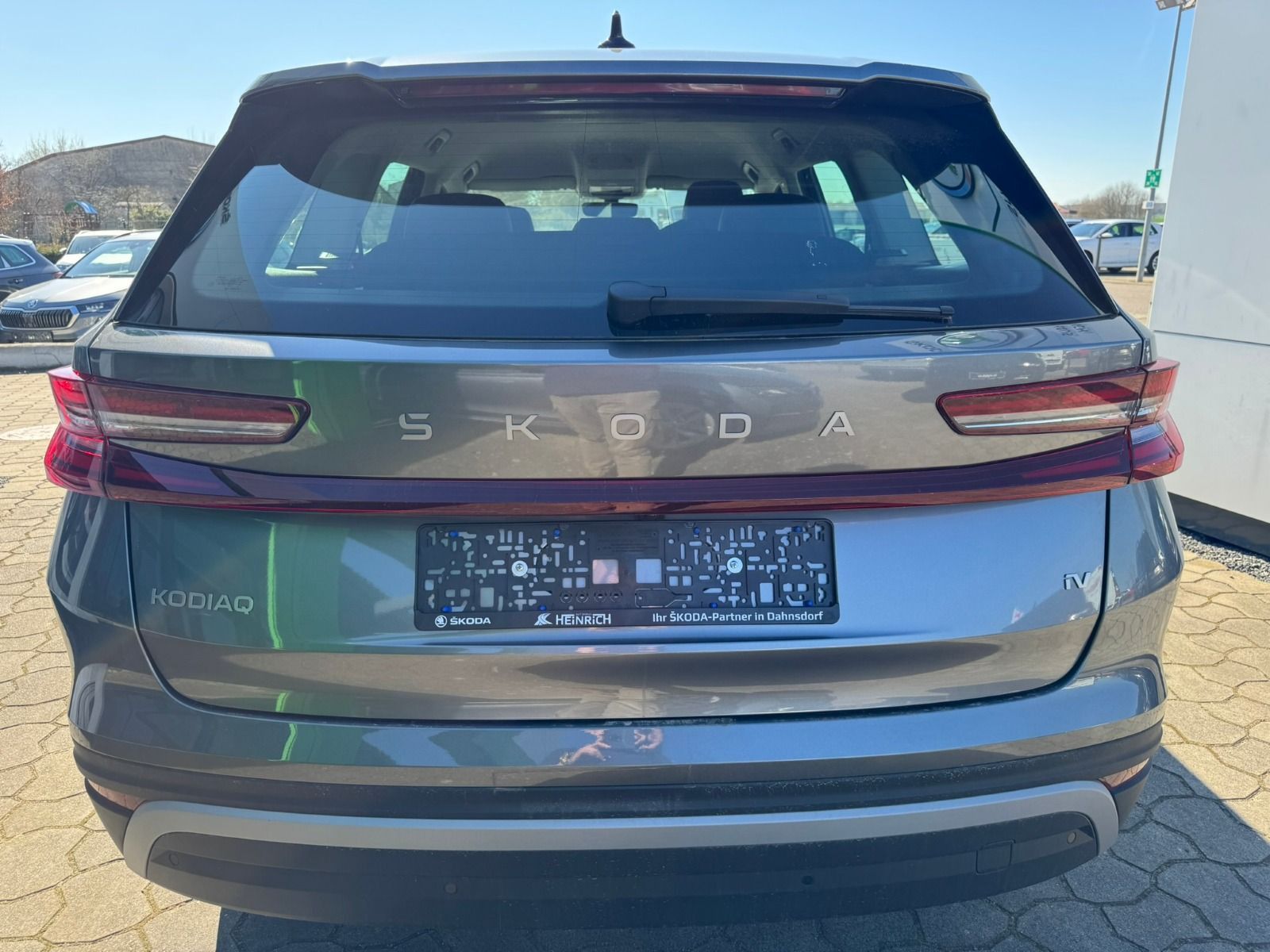 Fahrzeugabbildung SKODA Kodiaq iV*360°Cam*Matrix*Leder*Head-Up*eHeck*