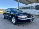Volvo S60 2.4D Premium*LEDER*STANDHEIZUNG*TÜV-NEU !!! - Volvo S60 aus 2001: 2.4