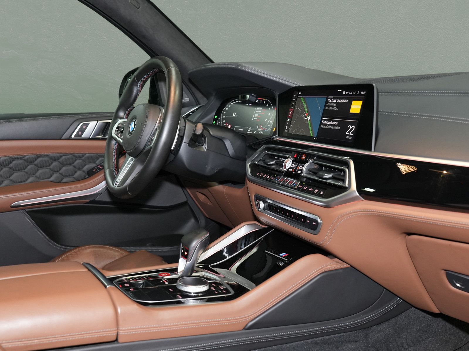 Fahrzeugabbildung BMW X5 M Competition - Merino|Pano|DrivingAssistProf