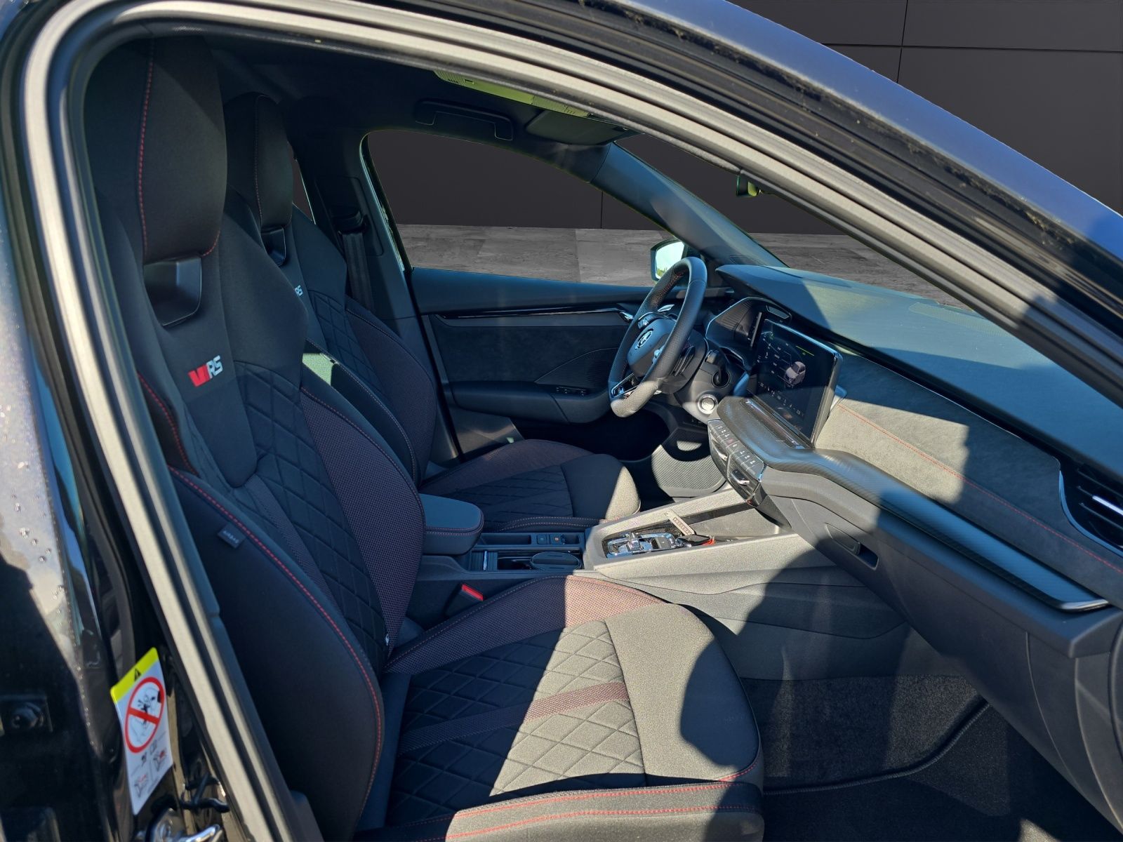 Fahrzeugabbildung SKODA Octavia Combi RS 4x4 2.0 TDI DSG ACC AHK RFK