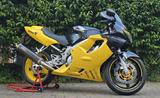 Honda CBR600F PC35 - HONDA 2000 CBR 600 F