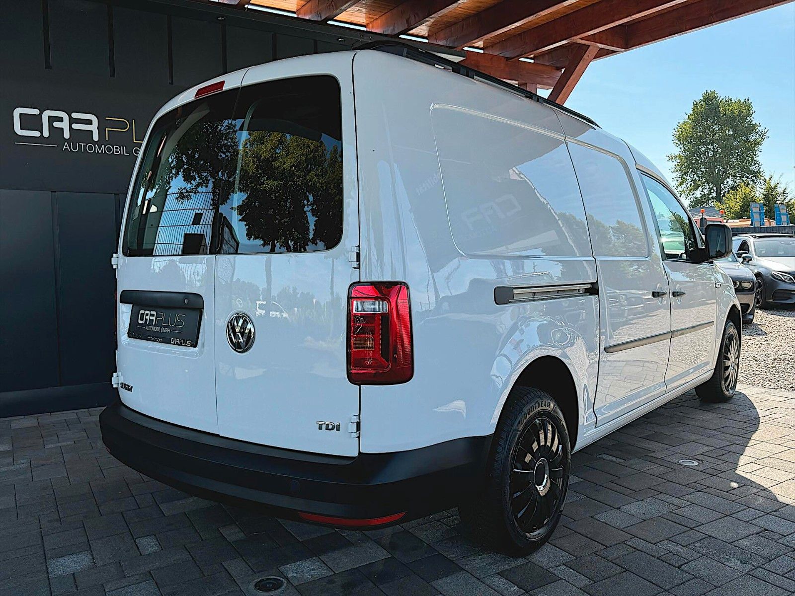 Fahrzeugabbildung Volkswagen Caddy 2.0 TDI Maxi Kasten BMT *Klima*Top Zustand