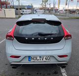 Volvo V40 T3 Momentum | Kamera, SHZ, BT | TÜV 09/26 - gebrauchte Volvo V40 aus dem Jahr 2012