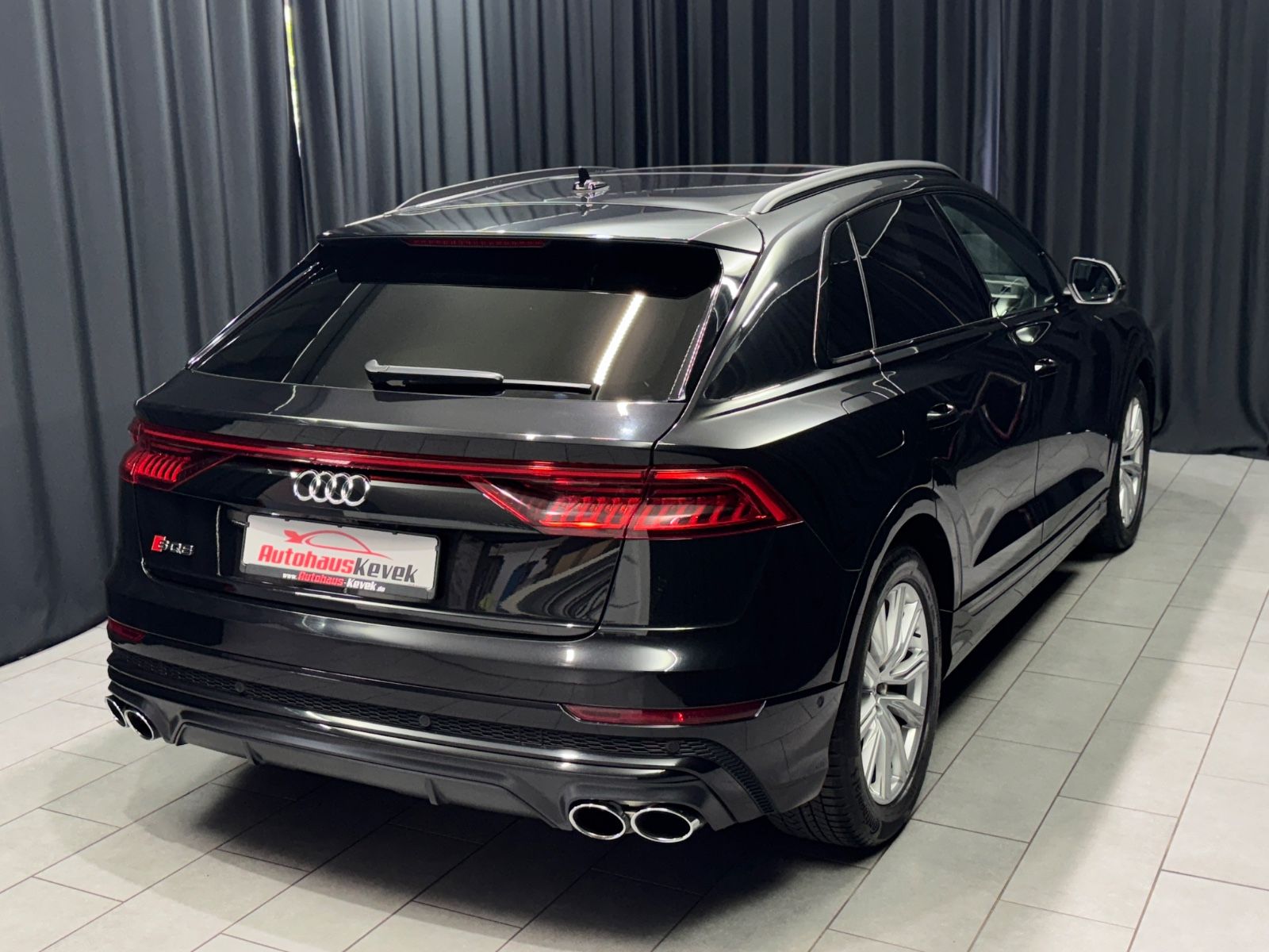 Fahrzeugabbildung Audi SQ8 4.0TDI QUATTRO|MASSAGE|B&O|CARBON|MATRIX|HuD