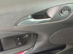 OPEL Adam S Sitzheizung/Tempomat/Klima OPEL Adam S Sitzheizung/Tempomat/Klima