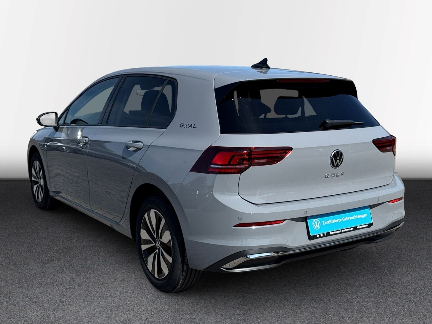 Volkswagen Golf VIII 1.5 TSI Goal KAMERA SHZ ACC foto 4