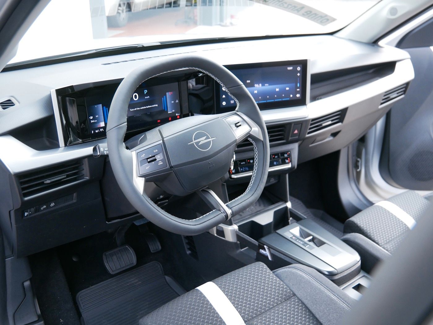 Fahrzeugabbildung Opel Frontera 1.2 GS TZmit0-KM! DCT Kamera SHZ+LHZ LE