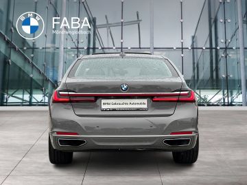 BMW 740 - 3