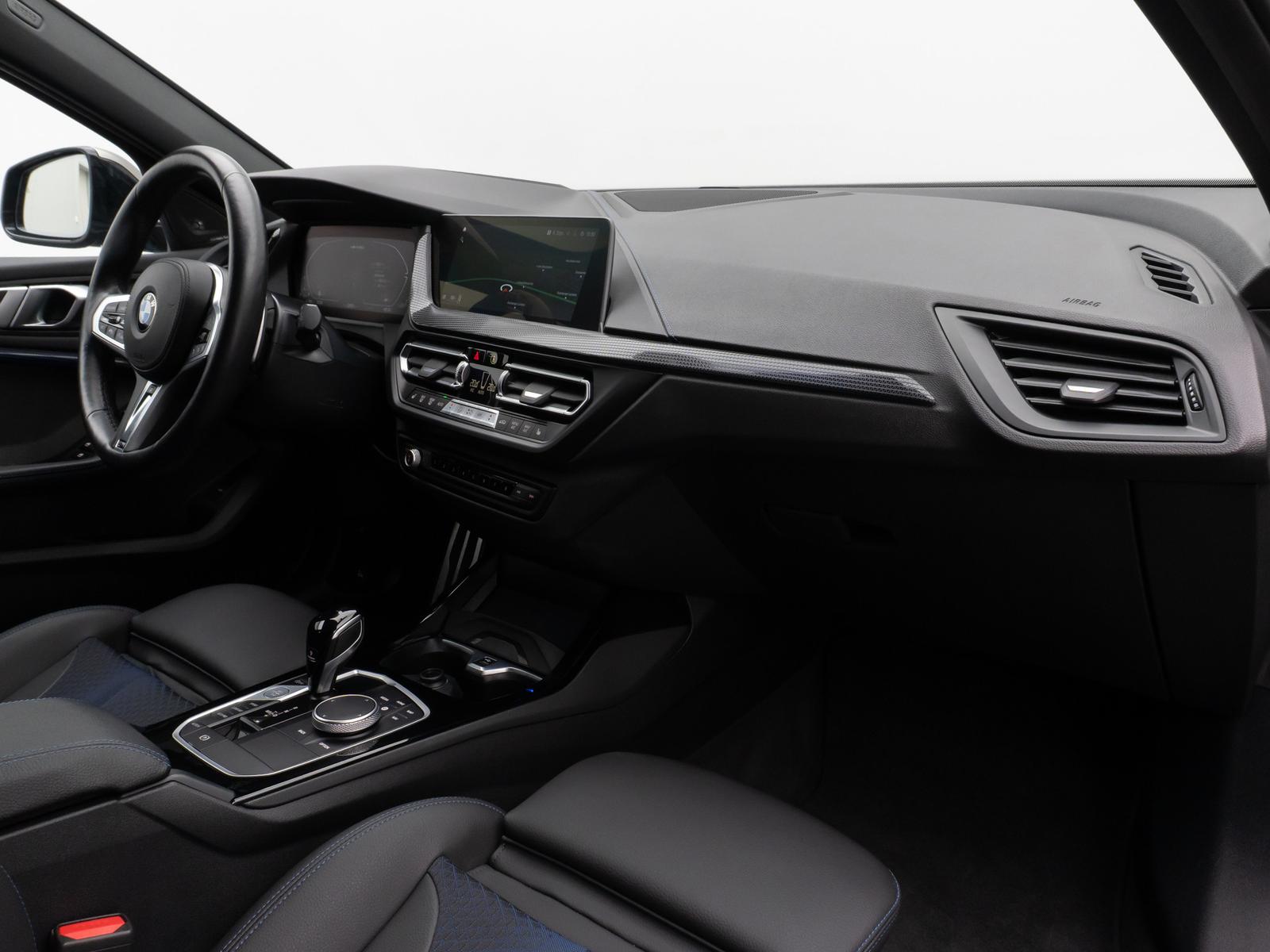 BMW M135i xD HUD DAB H/K Komfort 19" Lenkradheizung