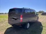 Mercedes-Benz Viano 2.2 CDI 4MATIC AMBIENTE lang AMBIENTE - Mercedes Viano mit Schiebedach