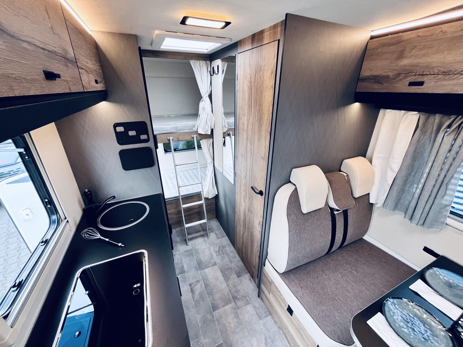 Fahrzeugabbildung XGO Dynamic 27 Modell 2027