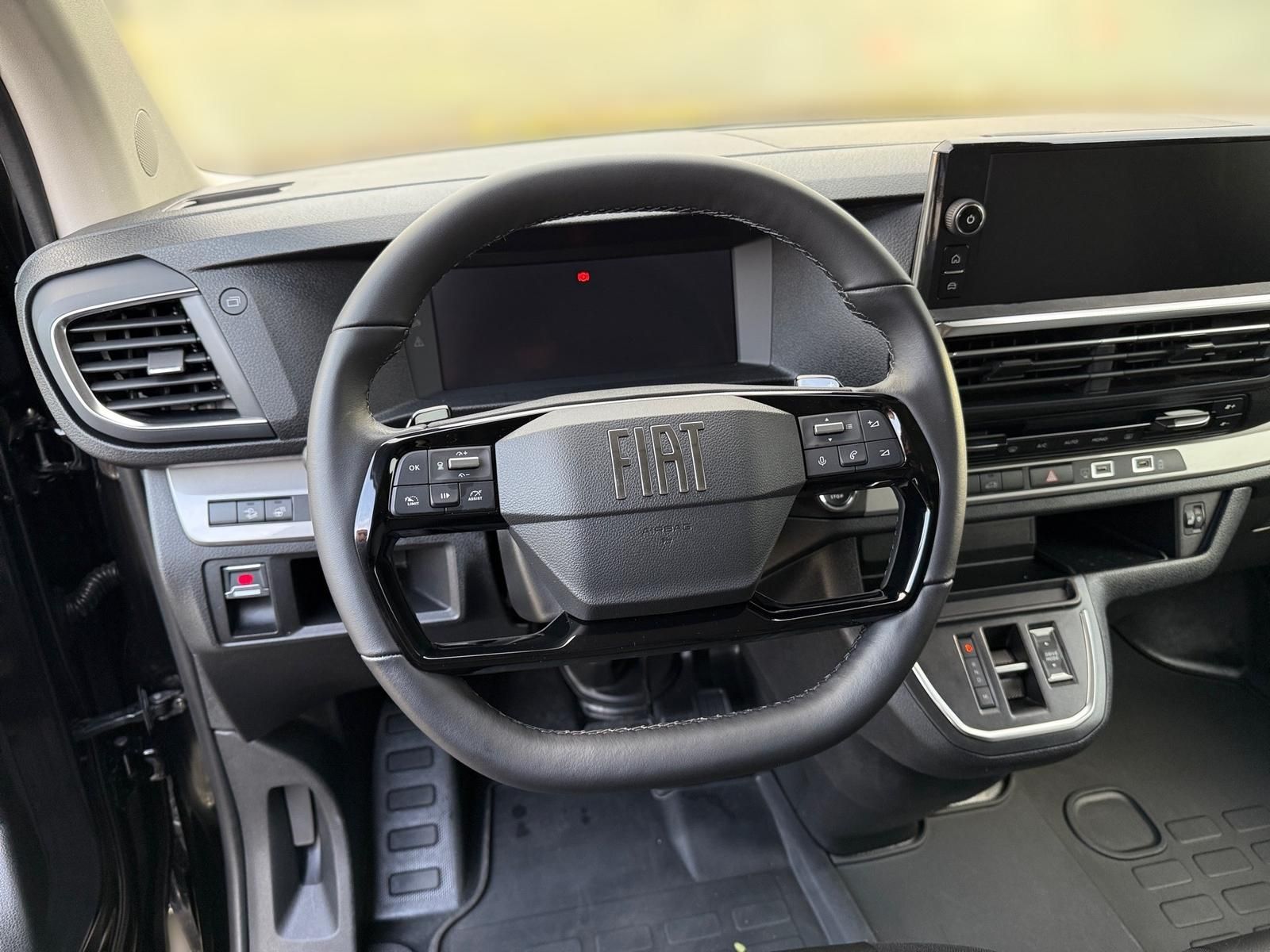 Fahrzeugabbildung Fiat Scudo L3 2.0 180 AT Kastenwagen