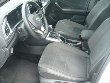 Bild 6 VW T-Roc 1.5 TSI OPF DSG Style Kamera LED Navi ACC