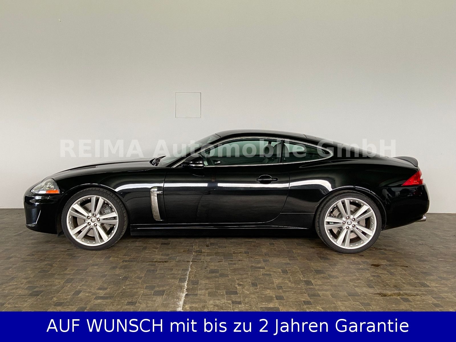 Fahrzeugabbildung Jaguar XKR 5.0 V8 XKR Kompressor Coupé, Leder, Navi