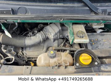 Renault Trafic - 12