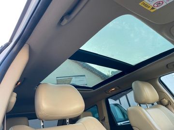 Jeep Grand Cherokee - 12