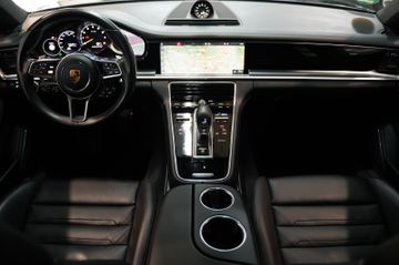 Porsche Panamera - 9