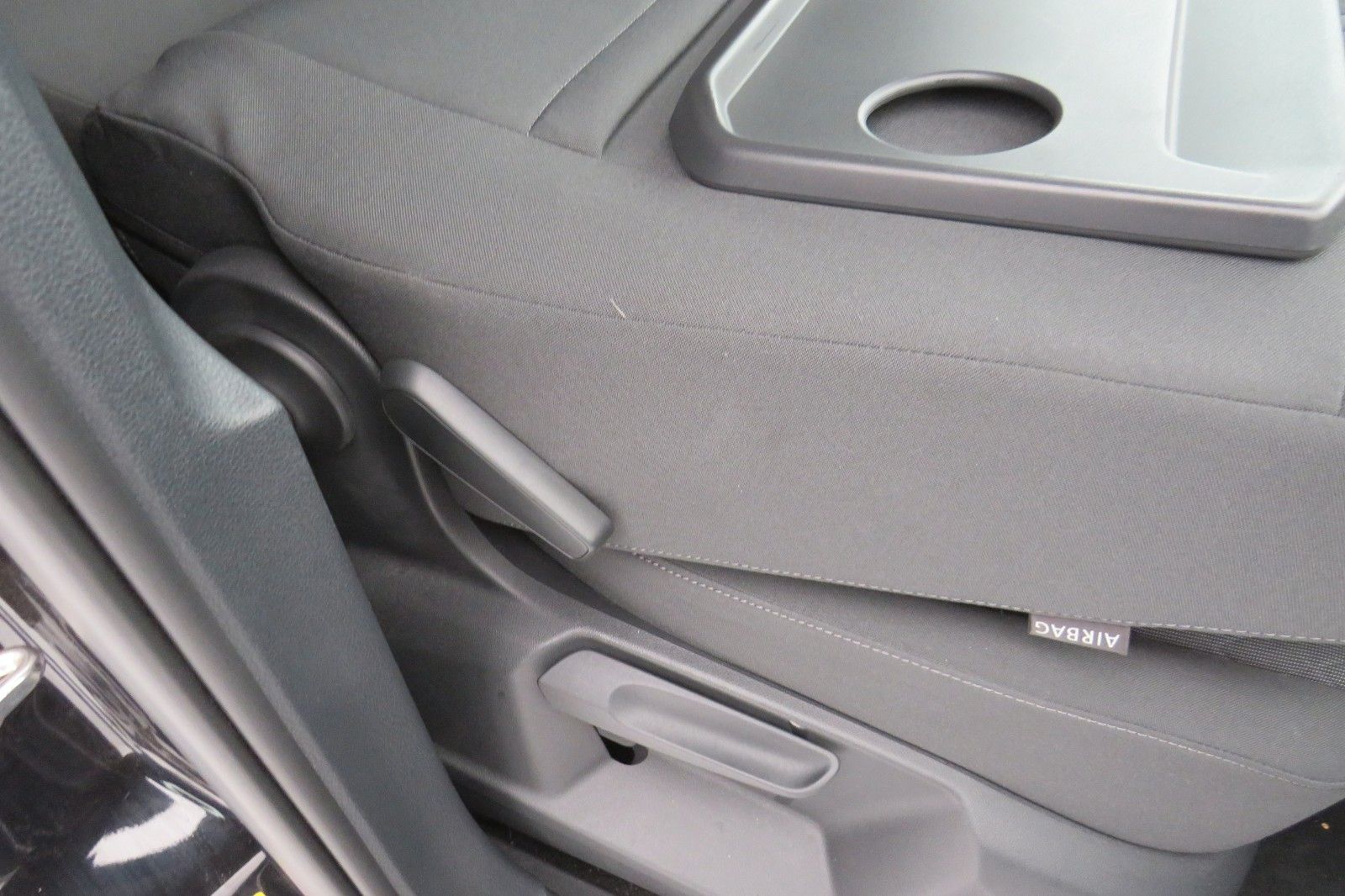 Fahrzeugabbildung Volkswagen Caddy Life DSG NAVI PDC SITZHEIZUNG 1.HD