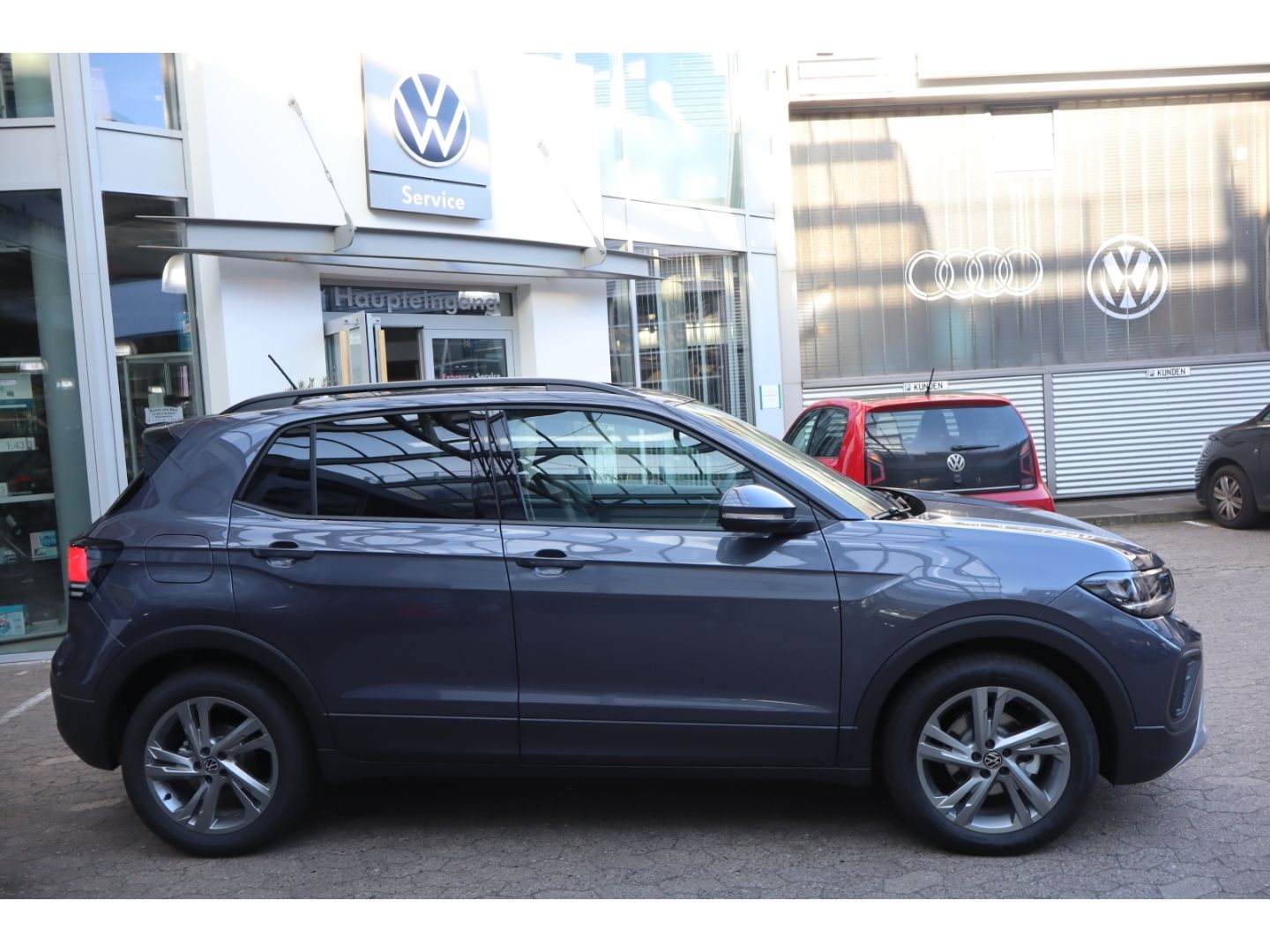 Volkswagen T-Cross 1.0 TSI Life DSG AHK RFK Sitzhzg. ACC imagem 2