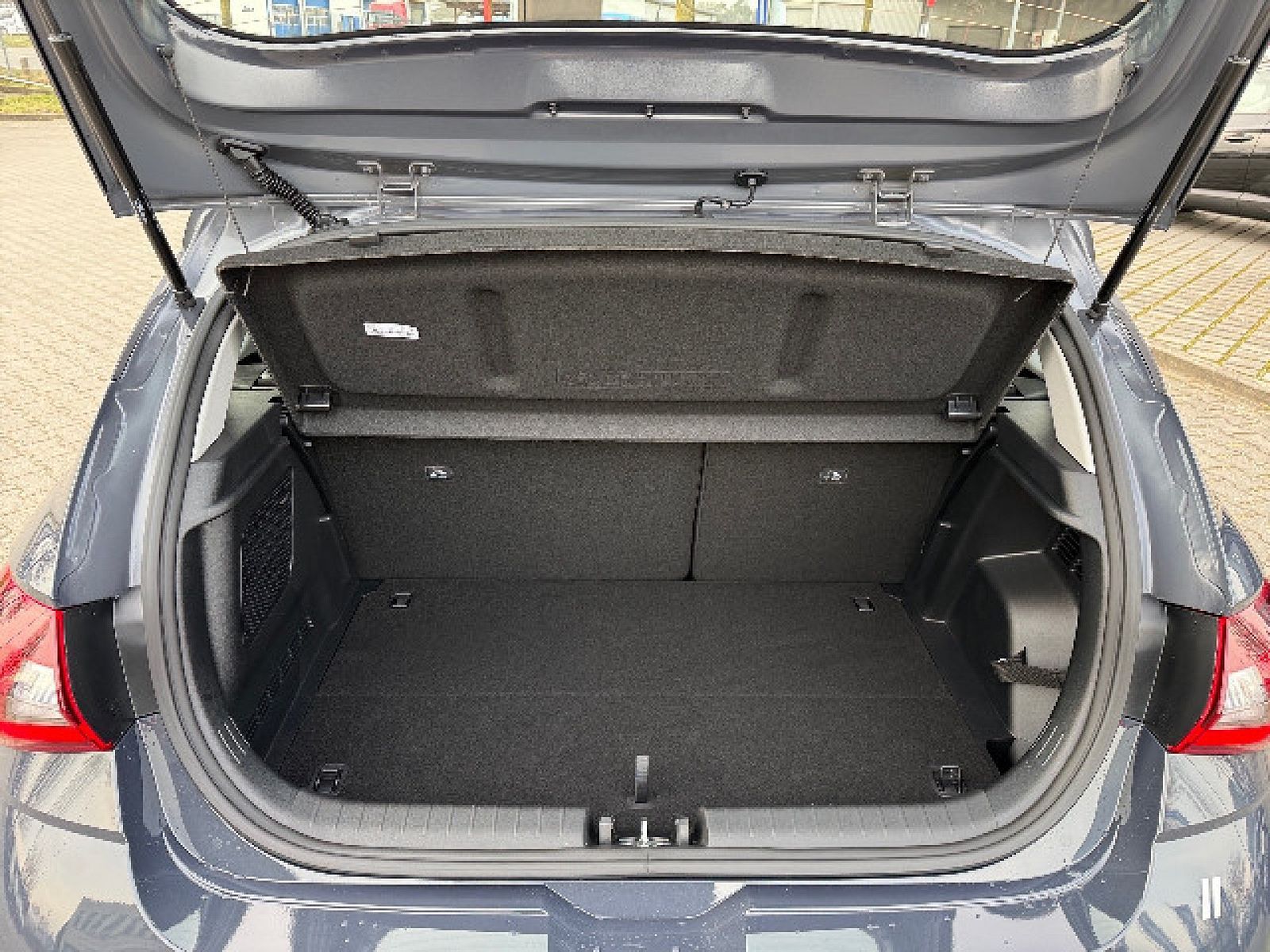 Hyundai i20 - Bild 15