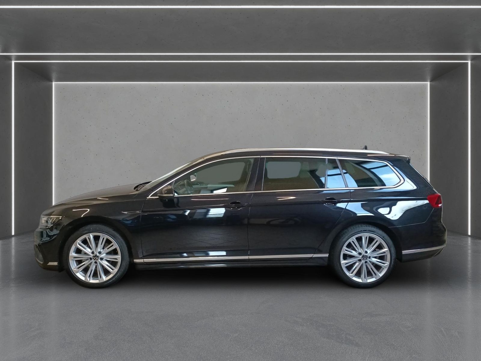 Volkswagen Passat Var. 2.0 TDI Business DSG R-Line AHK 19 foto 5