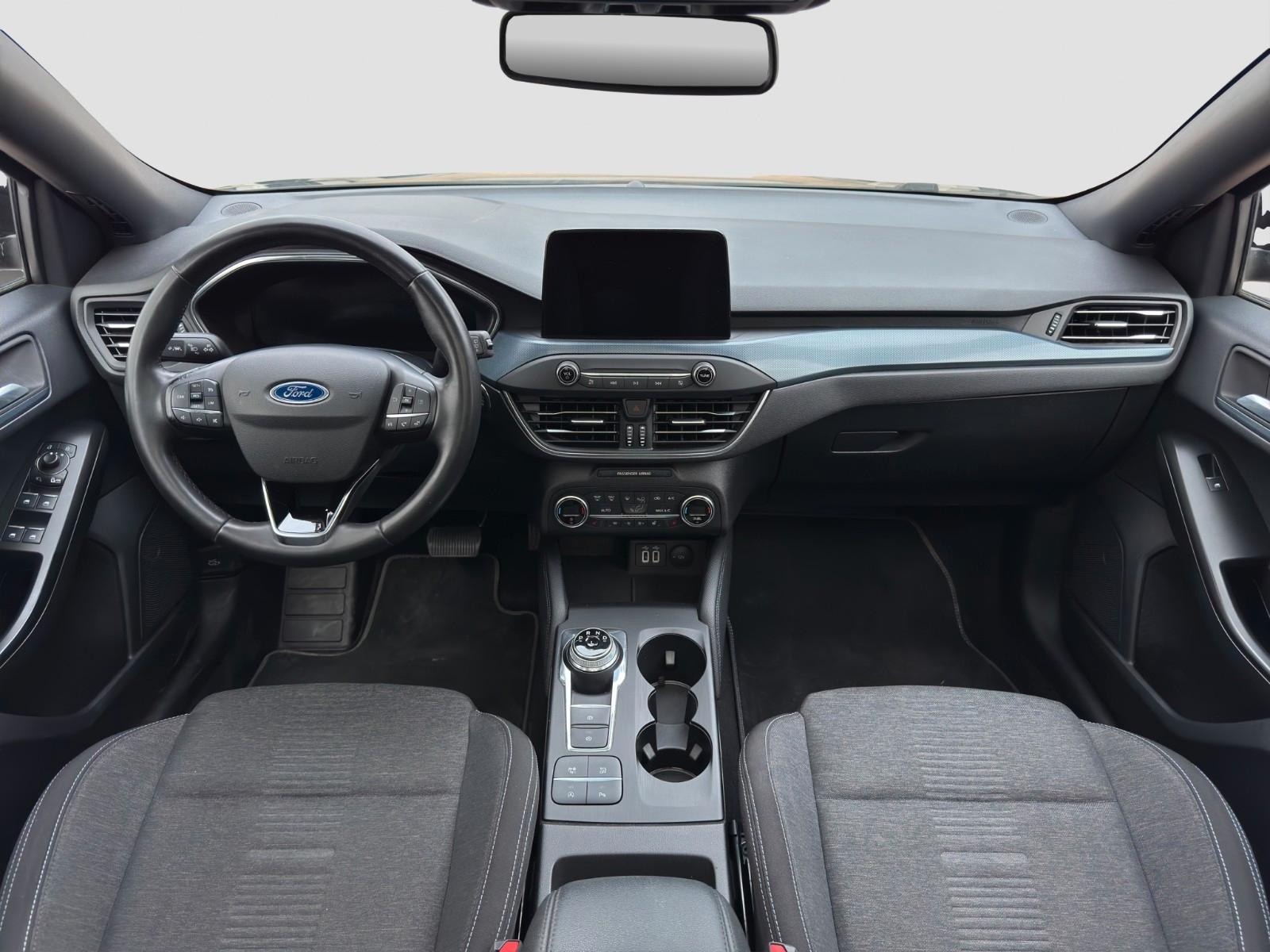 Ford Focus Turnier 2.0 EcoBlue Aut. Active X PANO|AHK