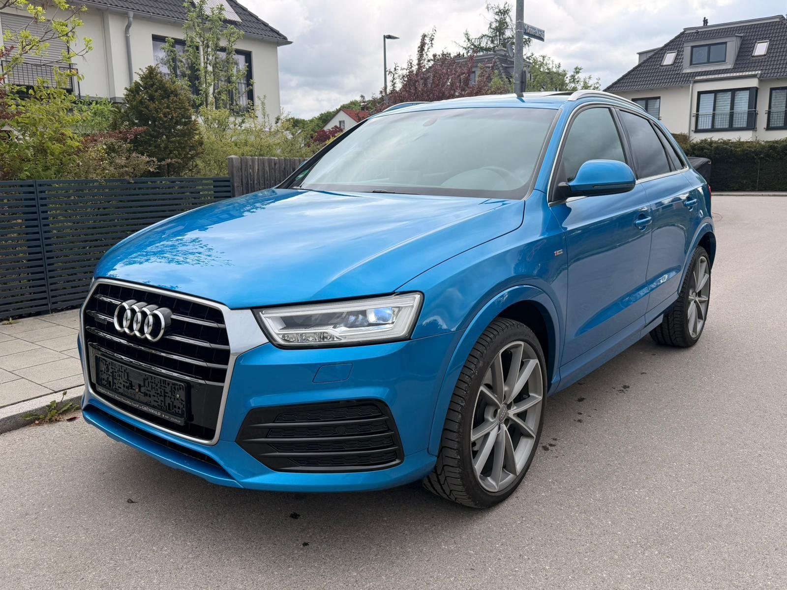 Audi Q3- Exklusive Paket/Navi/Pano/1.Hand/20"Zoll