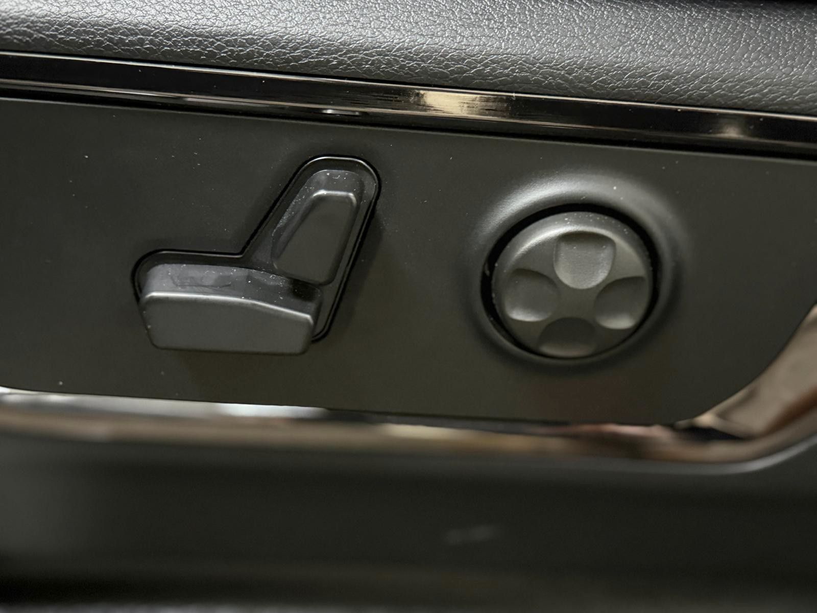 Fahrzeugabbildung Dodge LIMITED HURRICANE 3.0L-HO 540 PS - RAMBOX-MWK