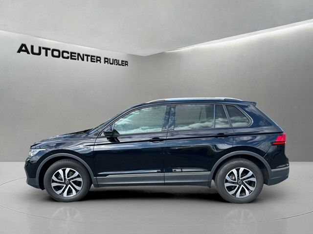 Foto Nummer 3: VW Tiguan
