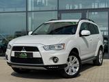 Mitsubishi Outlander 2.2 XTRA 4WD Automatik - Mitsubishi Outlander aus 2011 mit Diesel-Antrieb