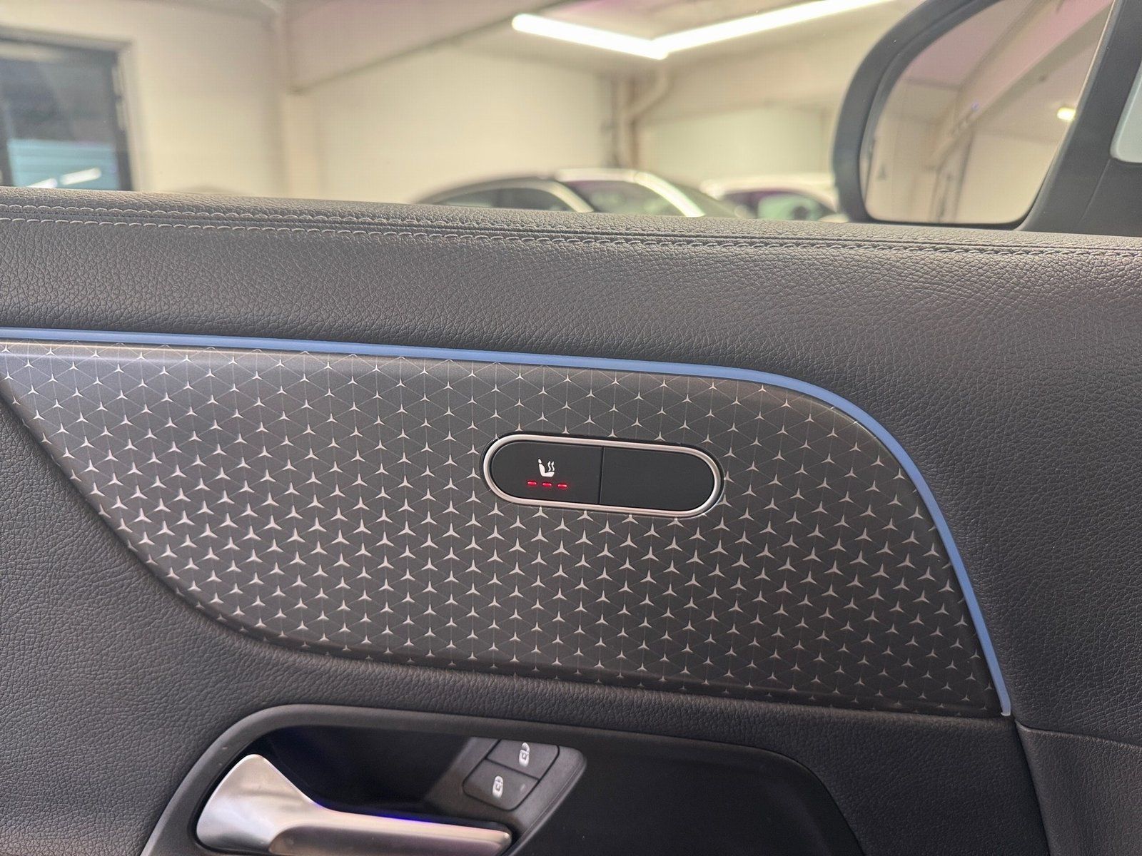 Fahrzeugabbildung Mercedes-Benz GLA 220 d 4M Progre*AHK*STDHZG*Distr*TOT*Multibe