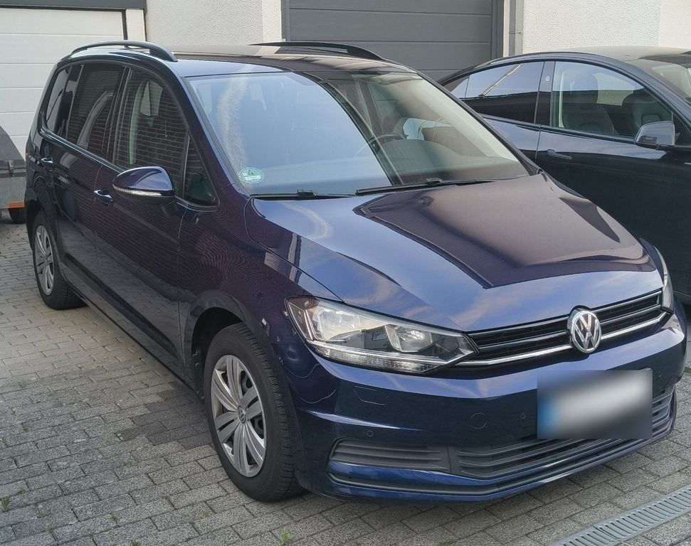 Image of Volkswagen Touran