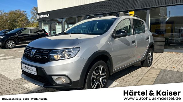 Dacia Sandero Stepway TCe 90 Celebration PDC h.+Kamera