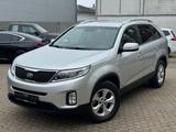 Kia Sorento Vision 2.2 CRDi Automatik AHK 4WD - Kia Sorento Gebrauchtwagen in Düsseldorf