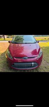 Ford Fiesta 1,6 TDCI Spanische Papiere - Ford Fiesta aus 2010 mit Diesel-Antrieb