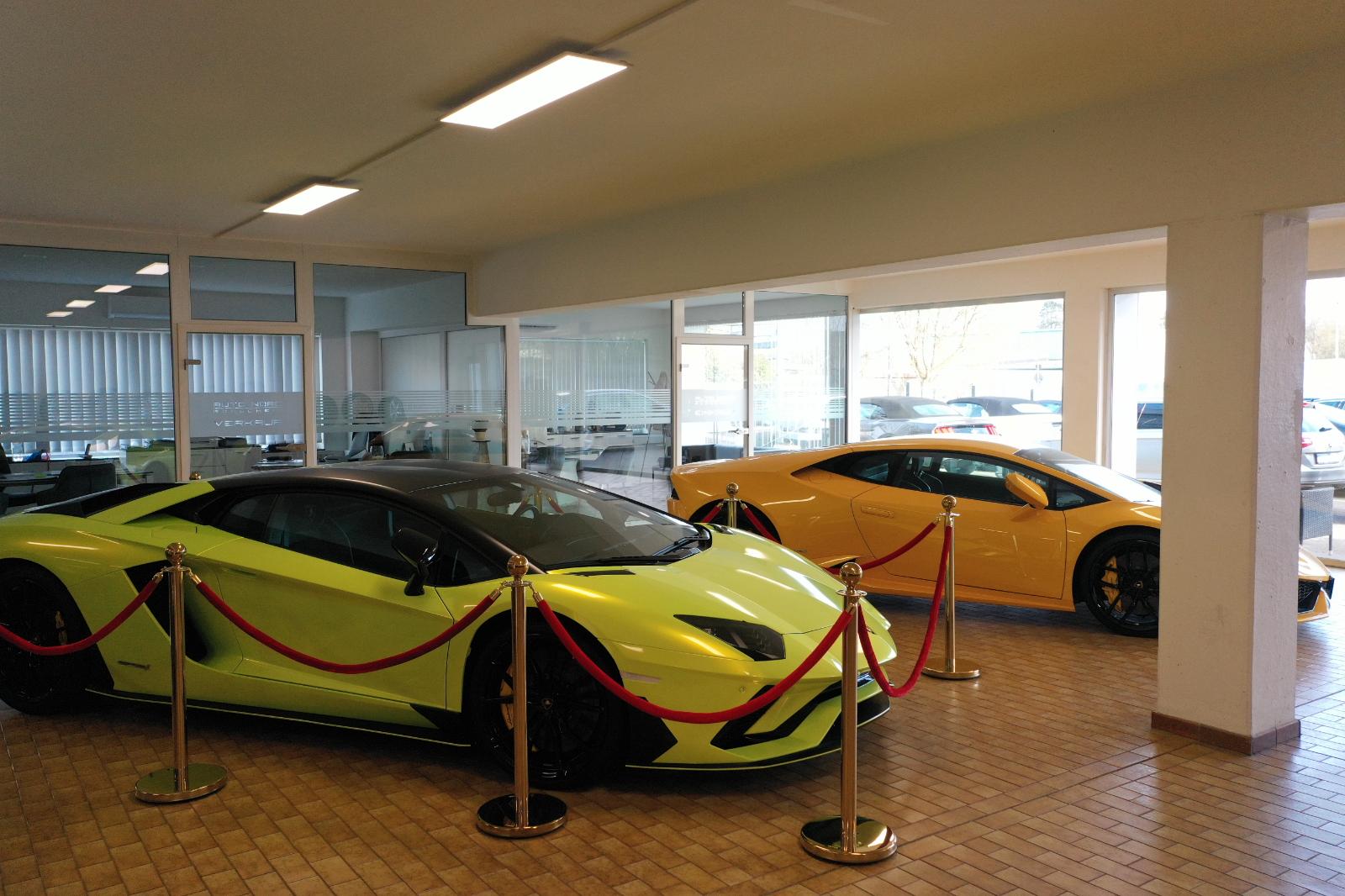 showroom-image-main