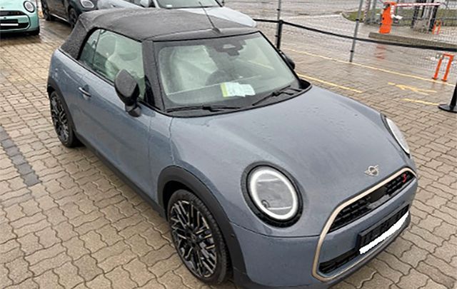 MINI Cooper Cabrio S 204PS Favoured Trim, M Paket