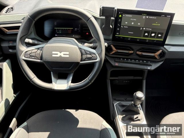 Fahrzeugabbildung Dacia Duster Extreme TCe 130 City-P./Sitzh/Deutsch - mit KI generiert/bearbeitet