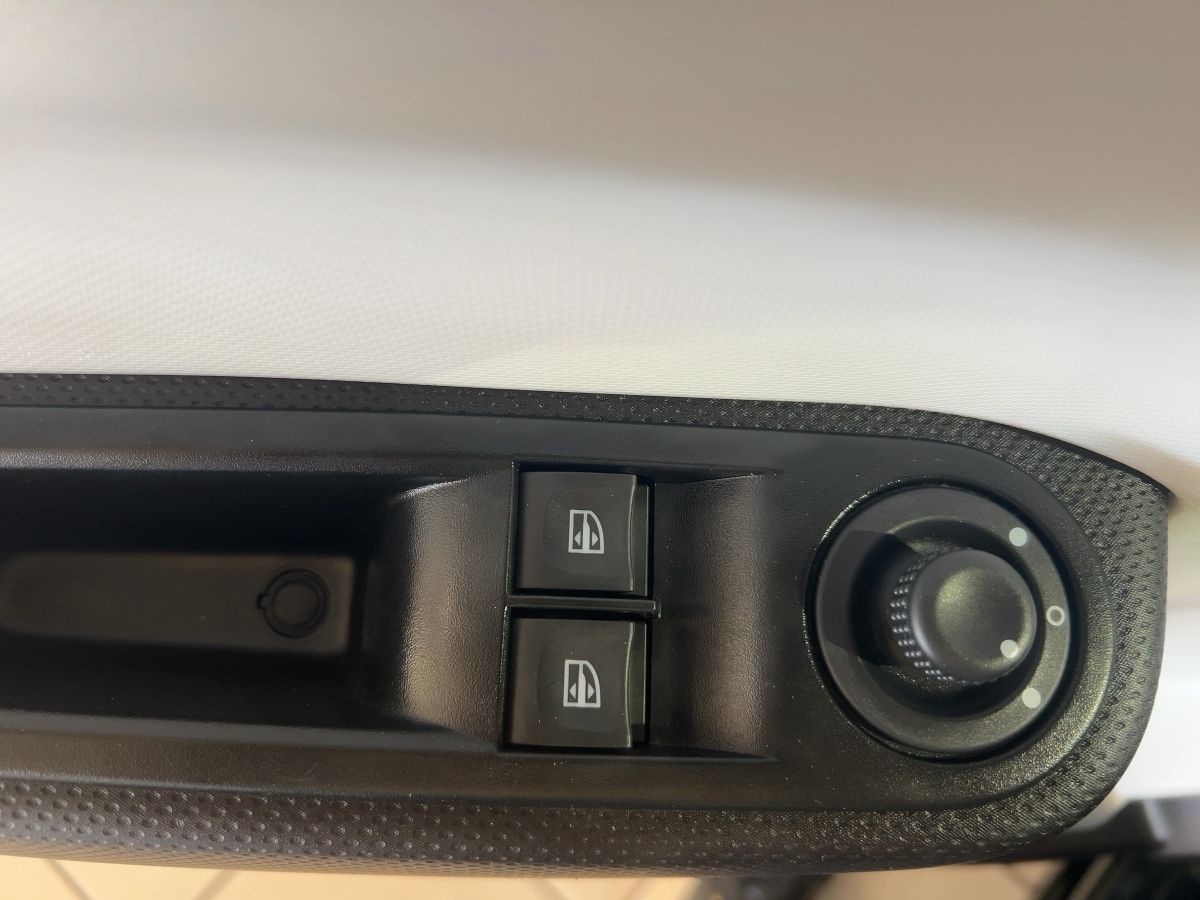 Fahrzeugabbildung Renault Twingo ZEN SCe 65 SHZ PDC