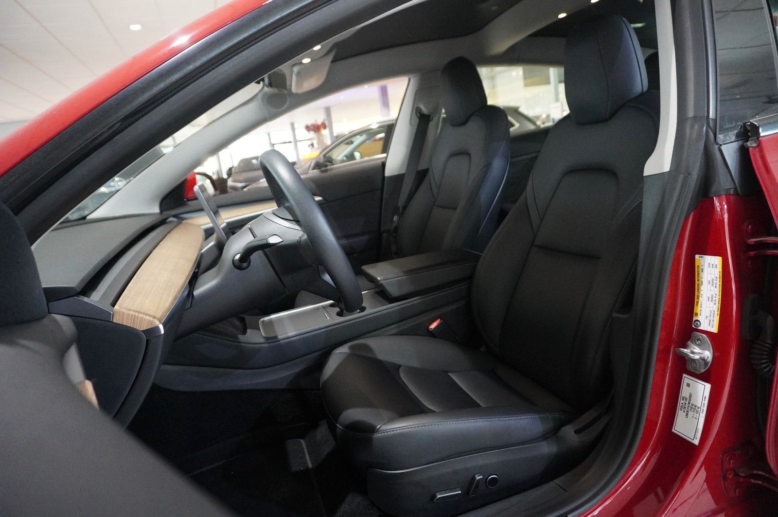 Fahrzeugabbildung Tesla Model 3 Standard Range Plus NAVI/KAMERA/DAB/PANO