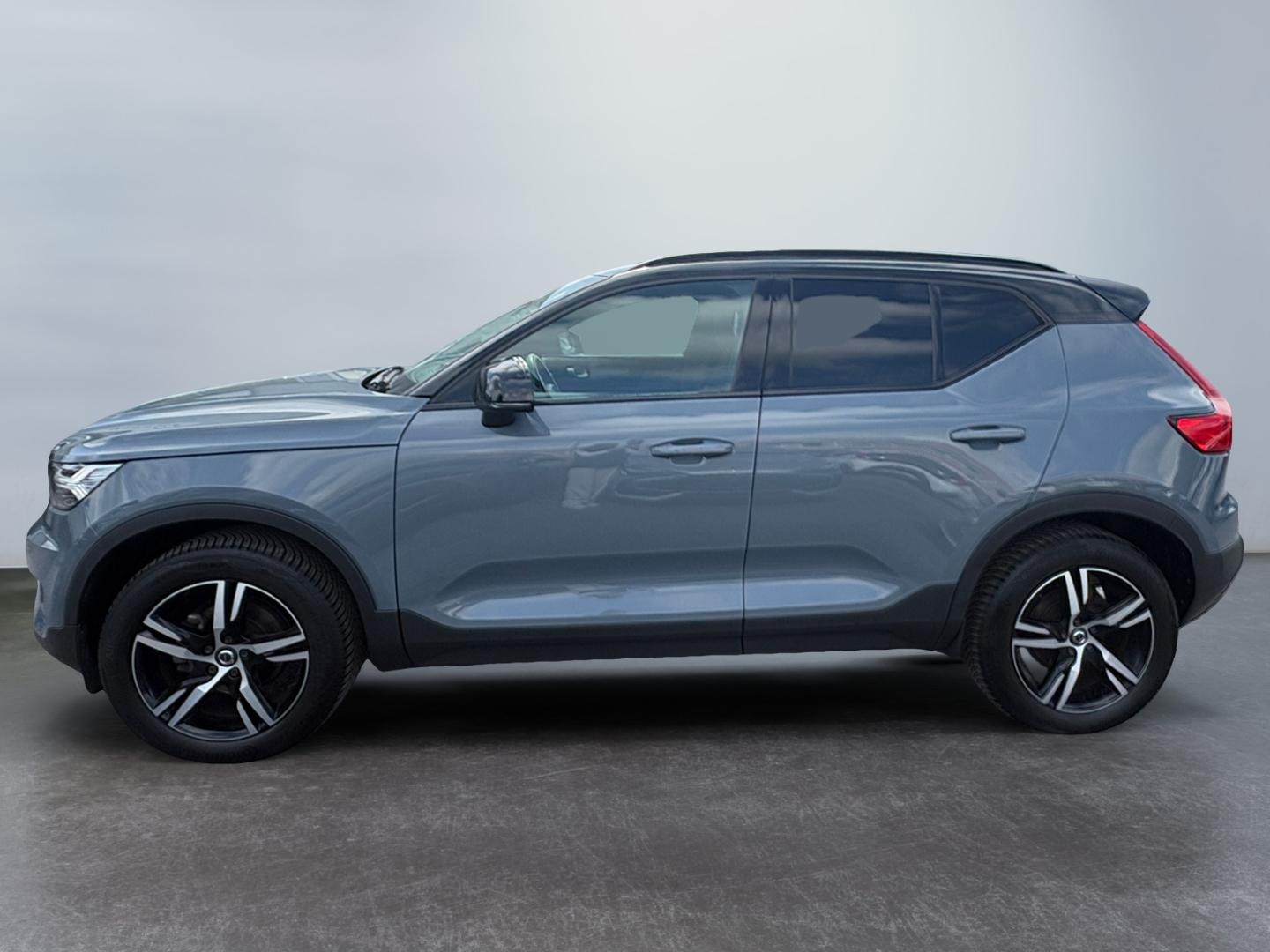Volvo XC40 R Design*Business*S-Dach*Xenium*Winter*Inte