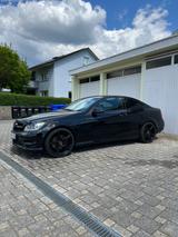 Mercedes-Benz C 350 Coupé  - Mercedes-Benz C 350: Coupé