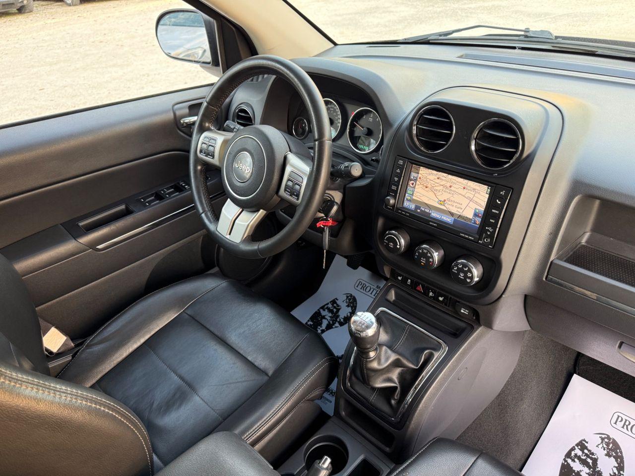 Jeep Compass 2012 — photo 14