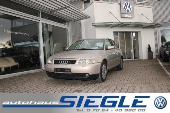 Audi A3 1.8 5V Leder Klimatronic Schiebedach PDC Sitz