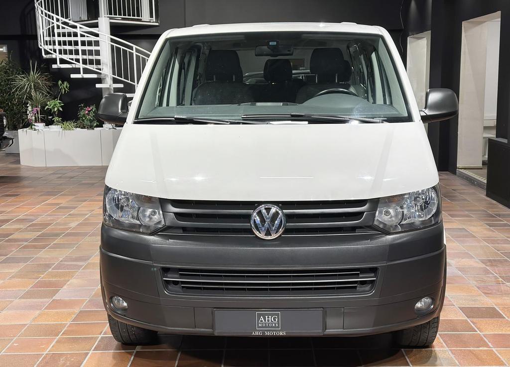 Volkswagen T5 Kombi