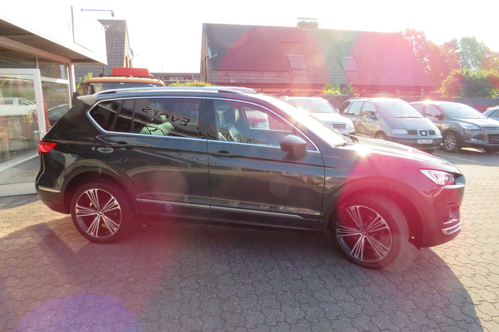 Fahrzeugabbildung SEAT Tarraco Xcellence PANO 7S ACC NAVI LEDER  LED
